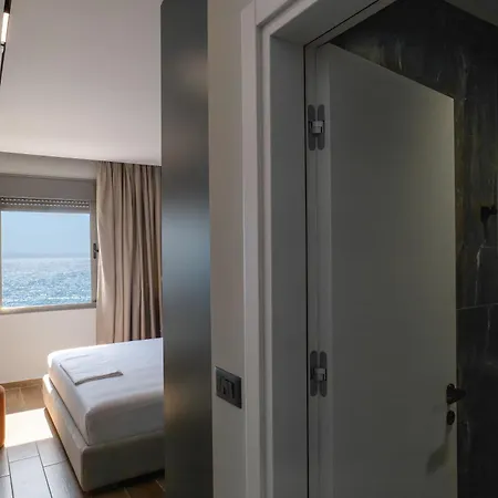 The View Luxury Sea View *